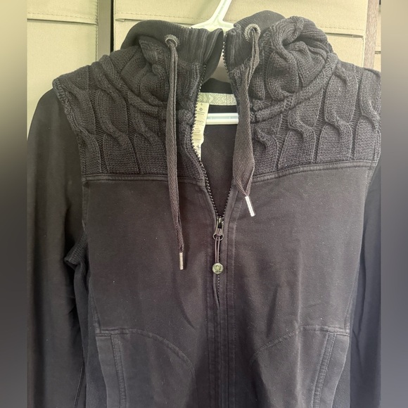 🍋 Lululemon Cable Knit Zip Hoodie - Picture 3 of 5